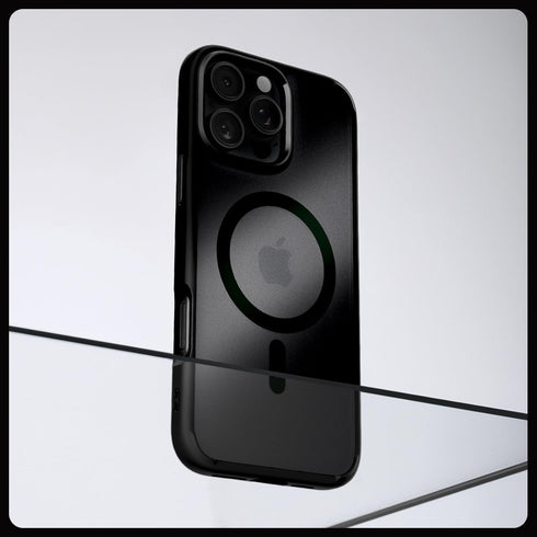 Spigen iPhone 16 PRO Case Ultra Hybrid MAGFIT FROST